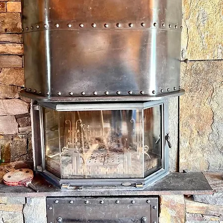 * Magnifique Entre Les Pistes Et La * Campan