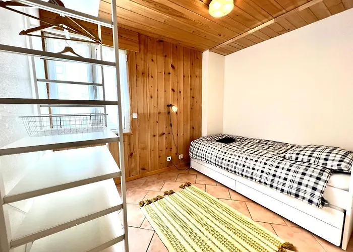 * Magnifique Entre Les Pistes Et La * Chalet